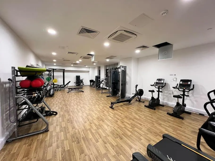 19Th Floor 2 Bedroom Apartment With Stunning Views-1
