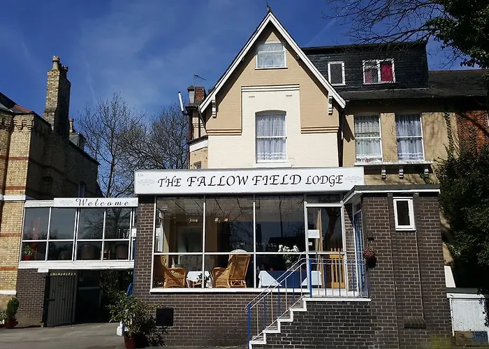 Fallowfield Lodge